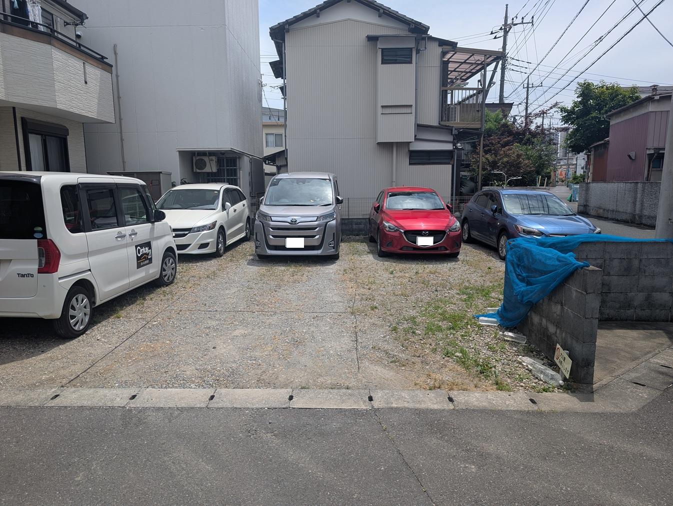 荒川駐車場の外観・駐車場イメージ2枚目