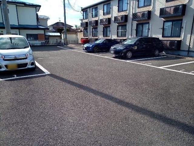 ヒメル名取(38933)の外観・駐車場イメージ1枚目