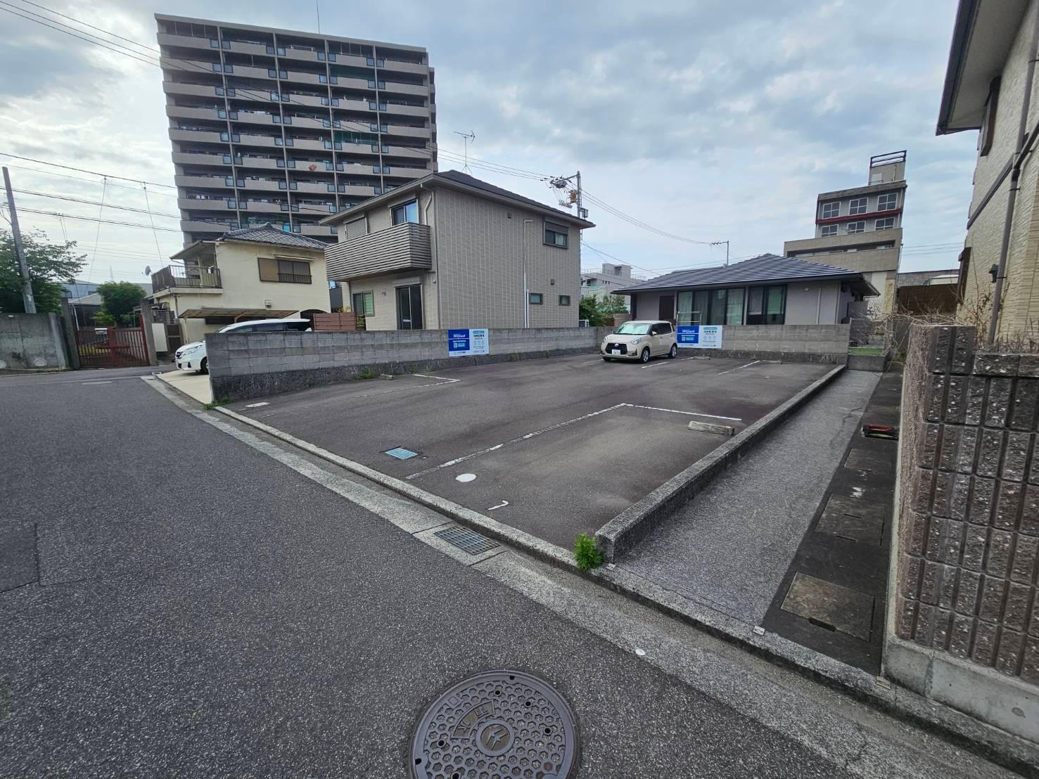 坂出市本町野田駐車場の外観・駐車場イメージ2枚目