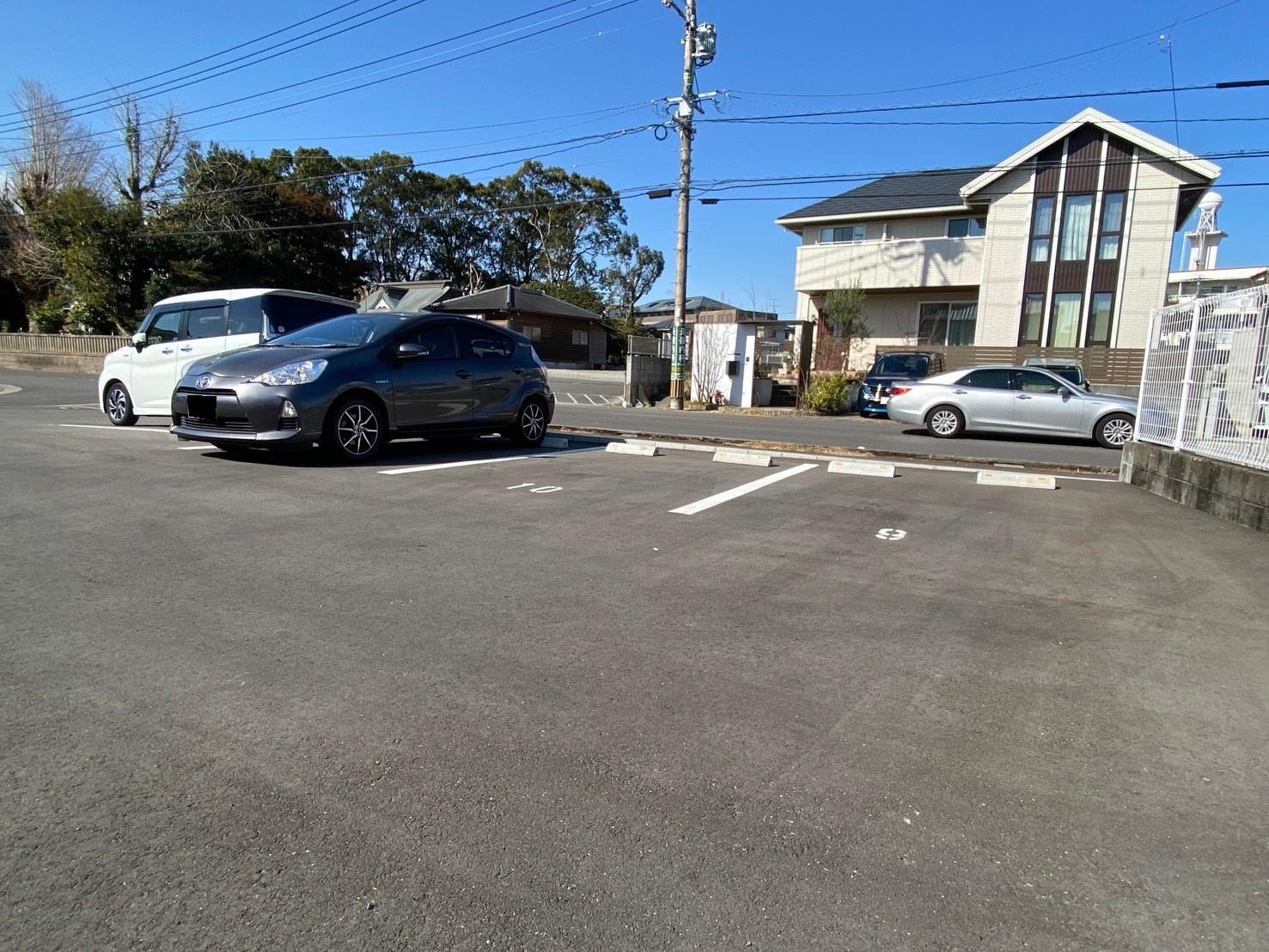 吉村町宮ノ前駐車場の外観・駐車場イメージ3枚目