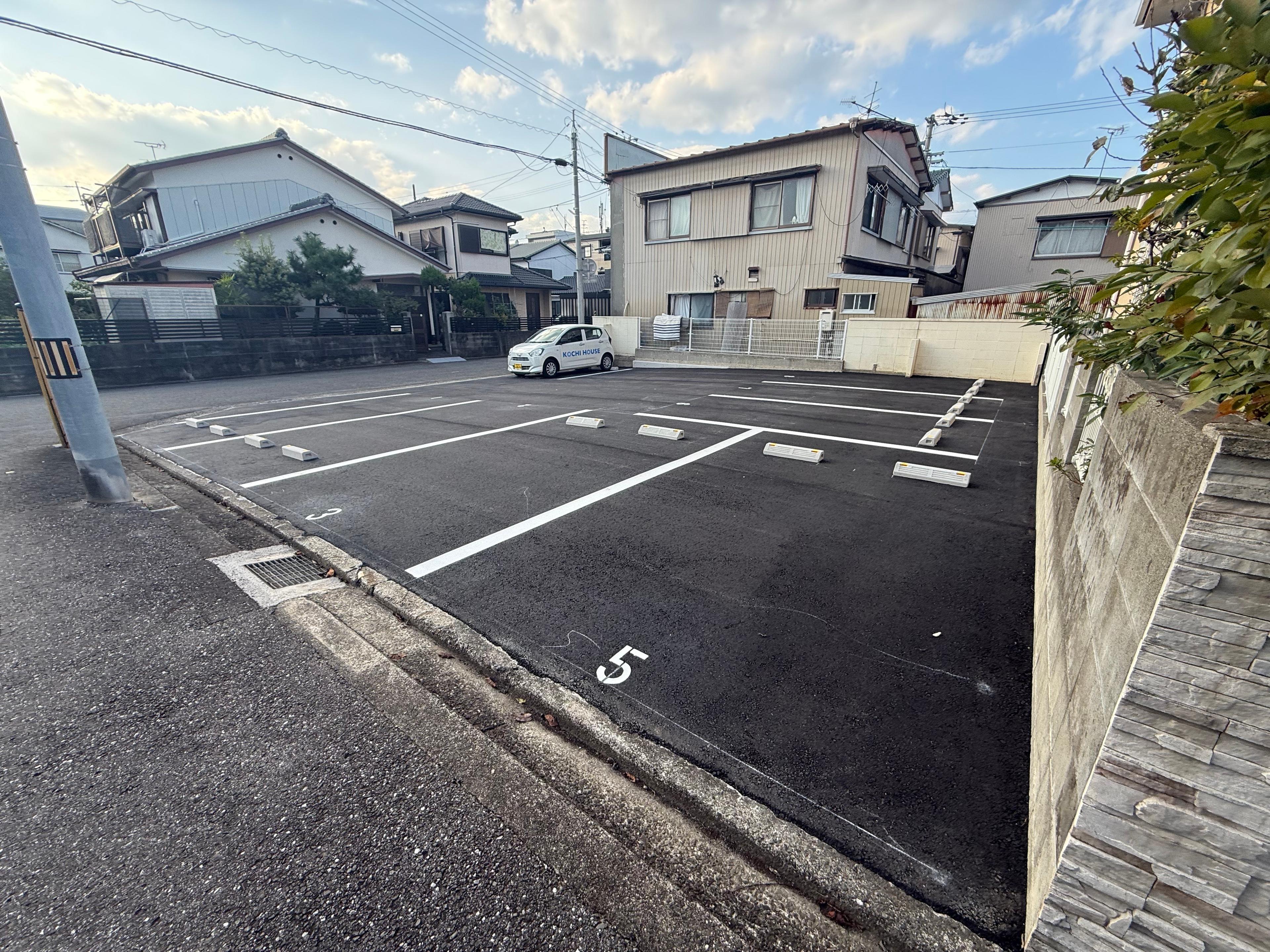 伊勢崎町Iパーキングの外観・駐車場イメージ2枚目