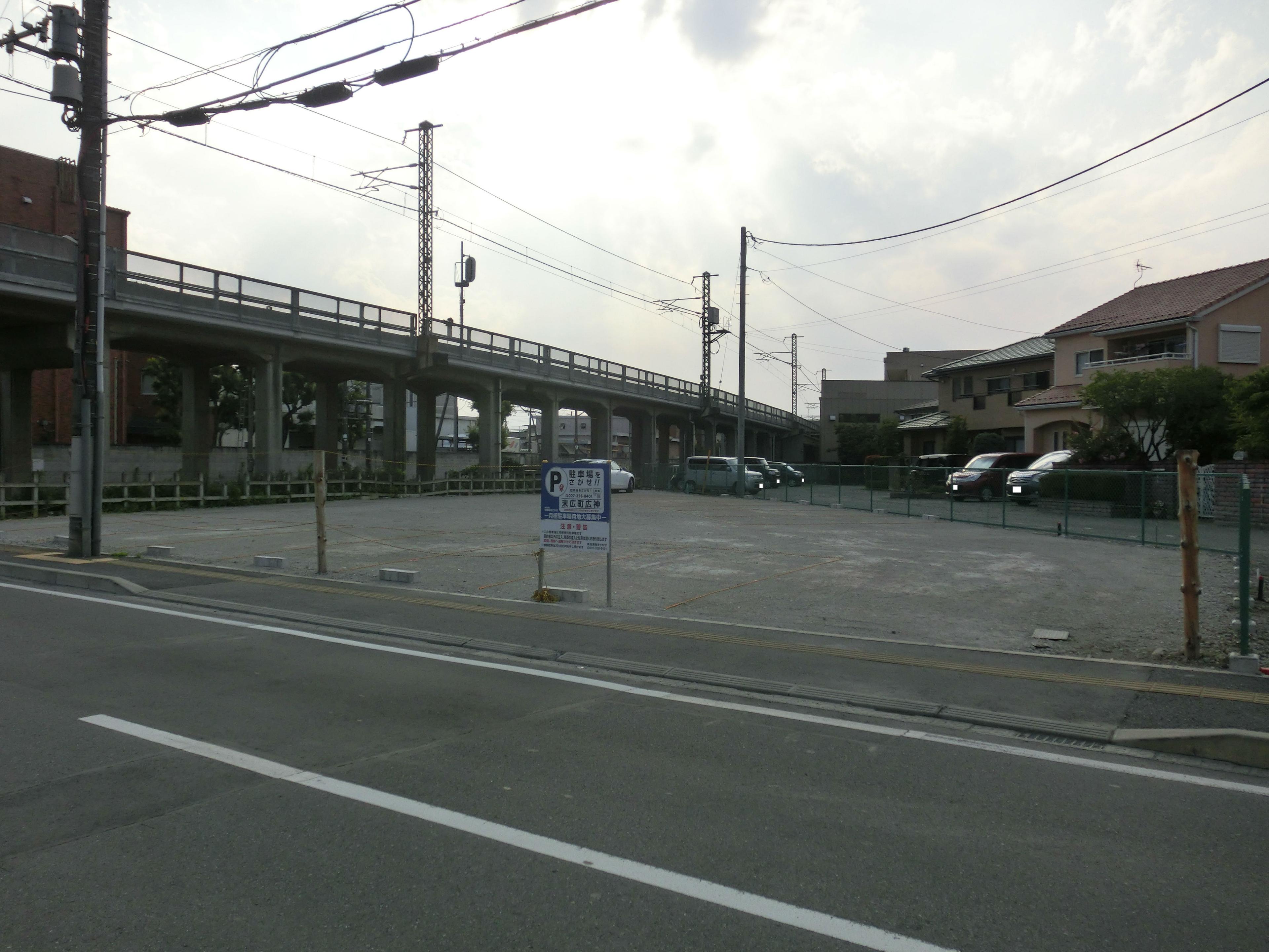 末広町広神月極駐車場の外観・駐車場イメージ1枚目