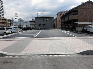 駅西神尾パーキングの外観・駐車場イメージ1枚目