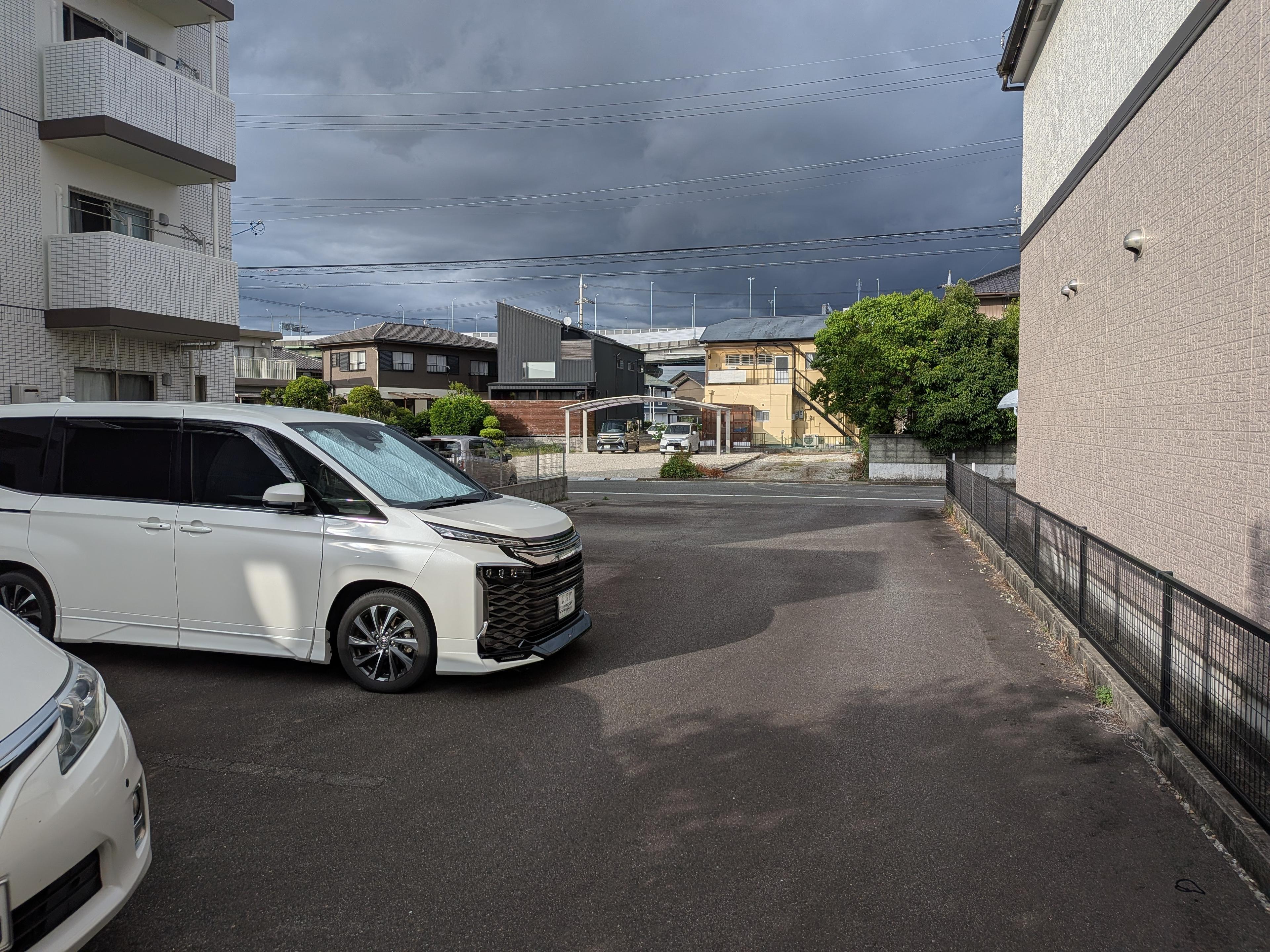 横井八幡164駐車場の外観・駐車場イメージ2枚目
