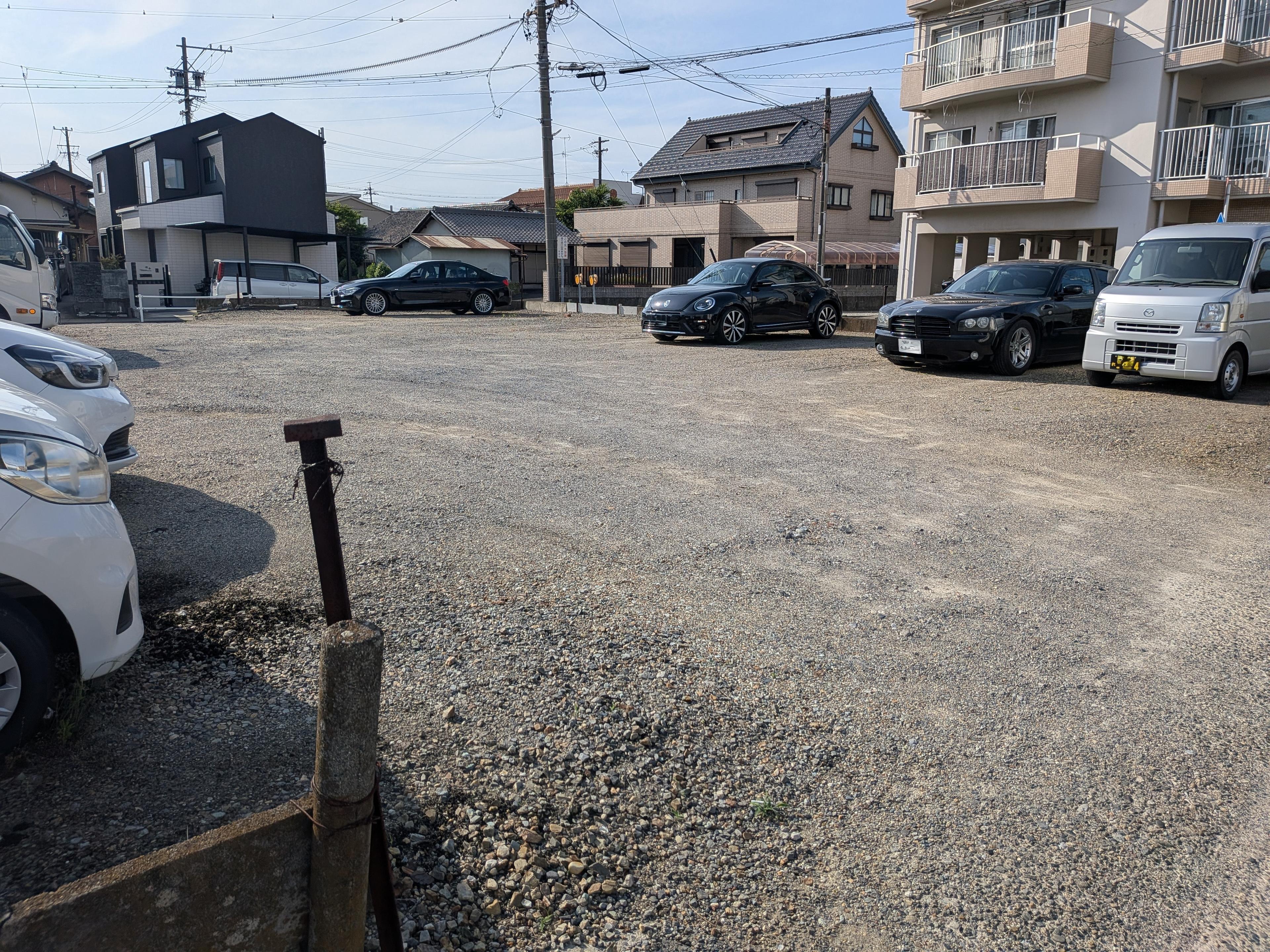 土田1-3-1駐車場の外観・駐車場イメージ2枚目