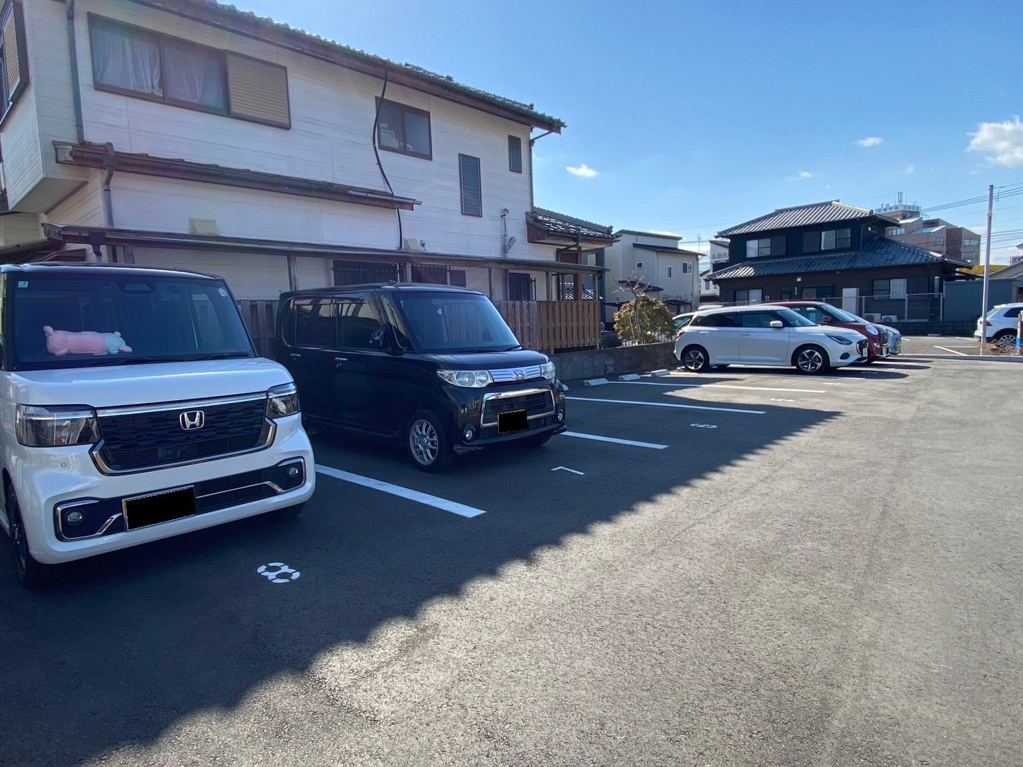 吉村町宮ノ前駐車場の外観・駐車場イメージ2枚目