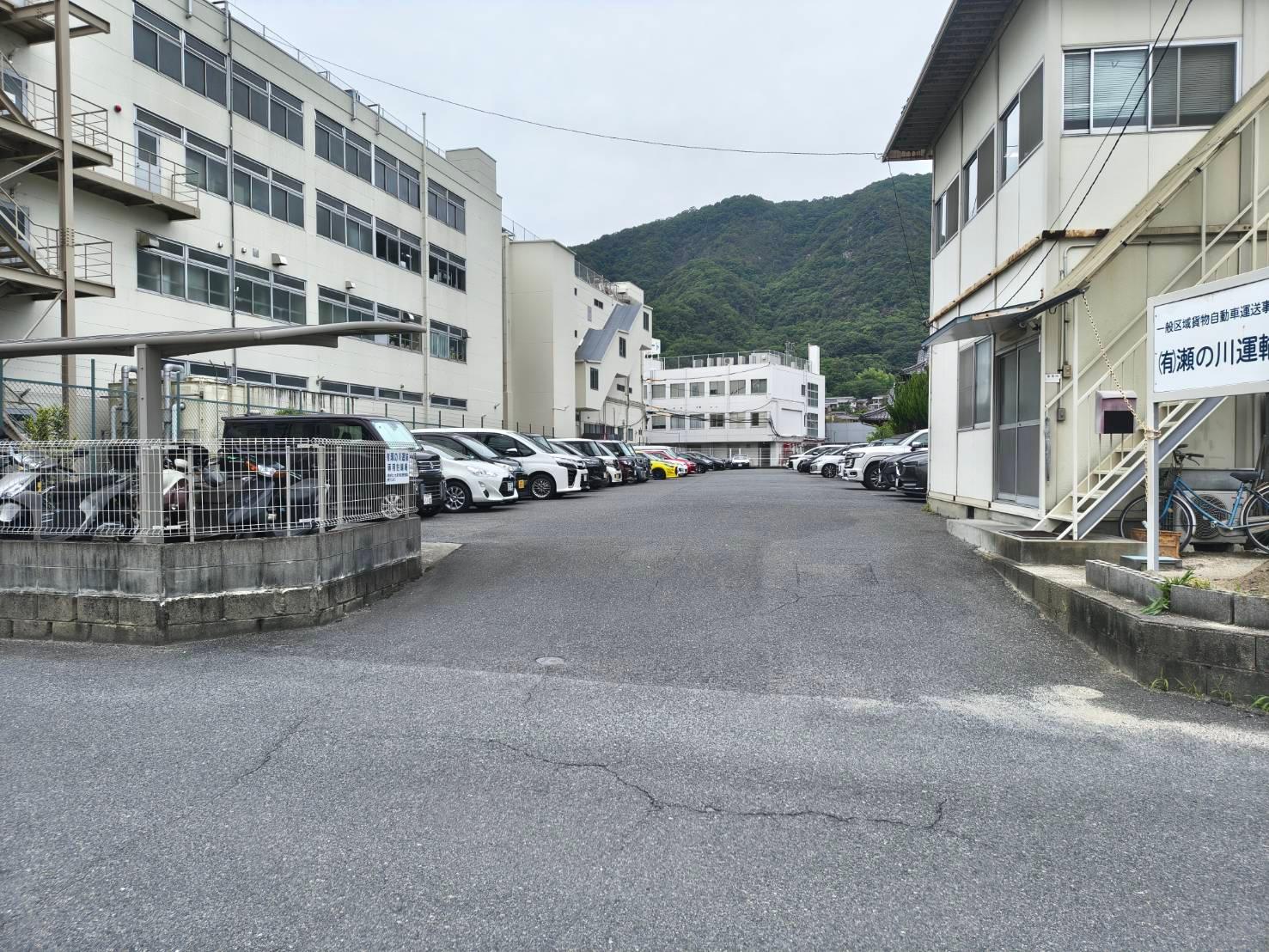 国信1丁目駐車場の外観・駐車場イメージ1枚目