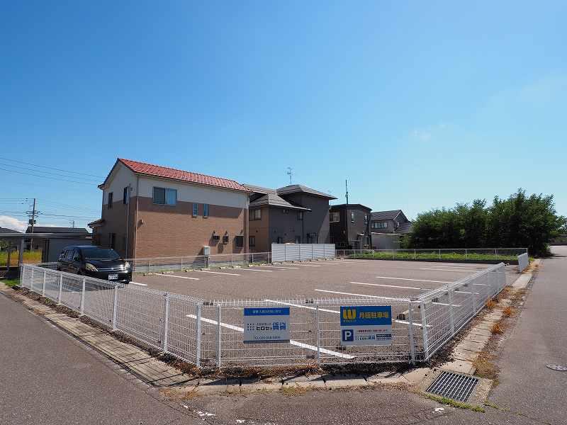 みずき野 敷地外駐車場の外観・駐車場イメージ1枚目