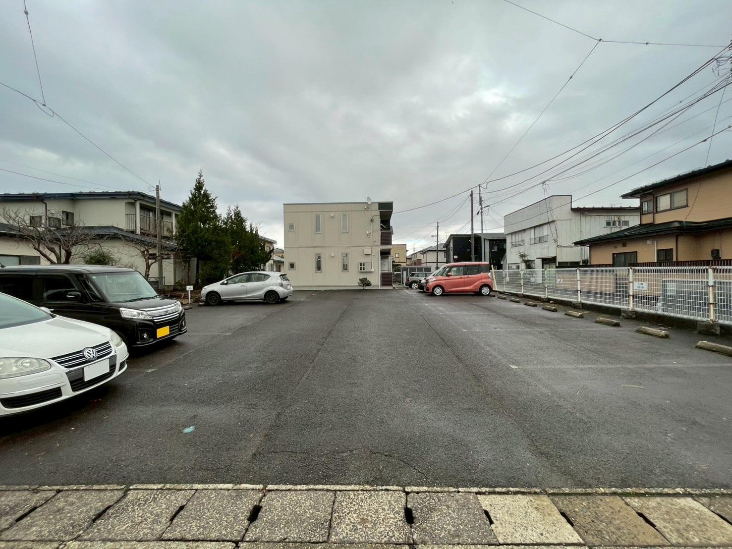 大巻駐車場の外観・駐車場イメージ2枚目