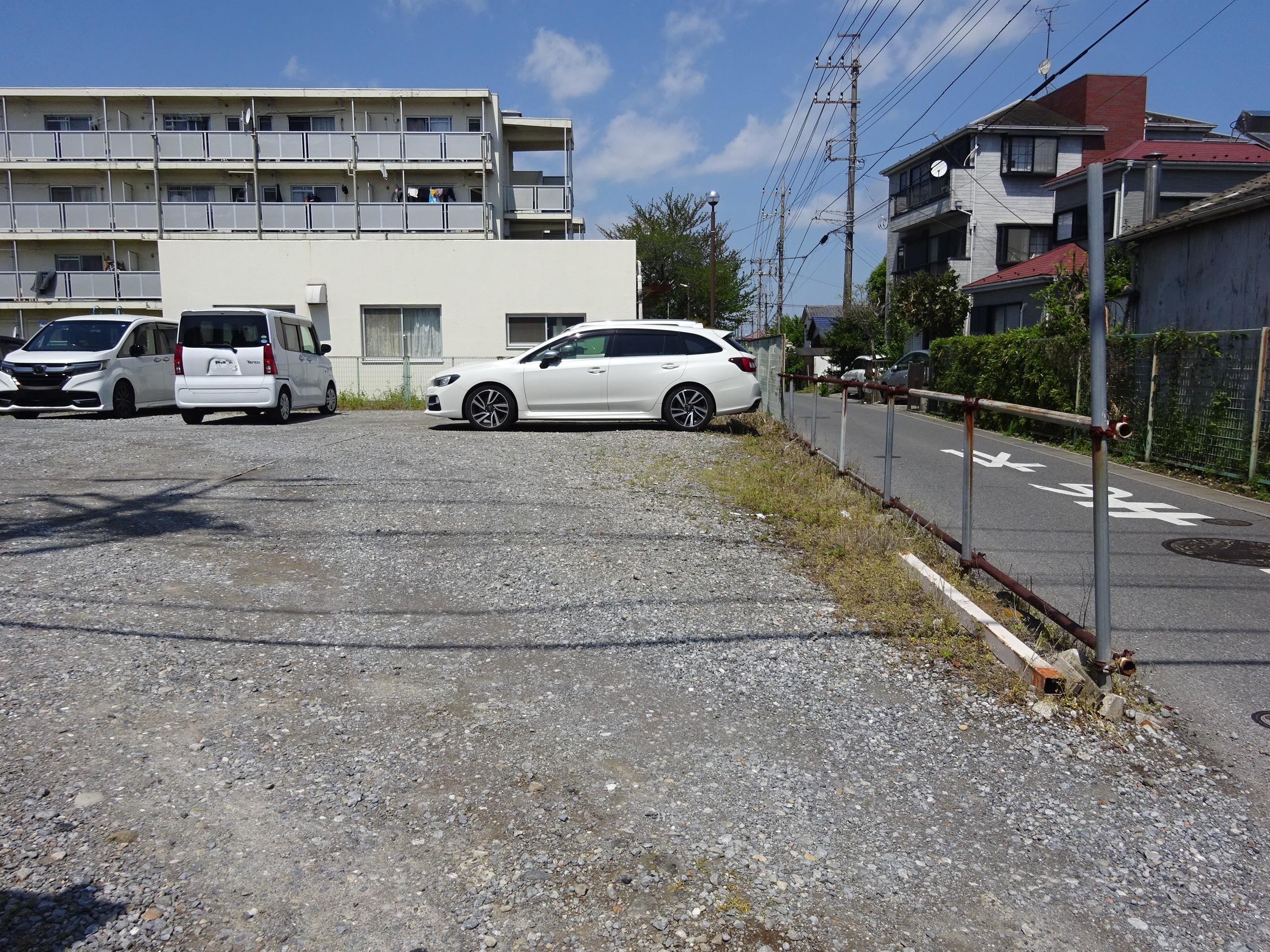 香西松飛台駐車場の外観・駐車場イメージ2枚目
