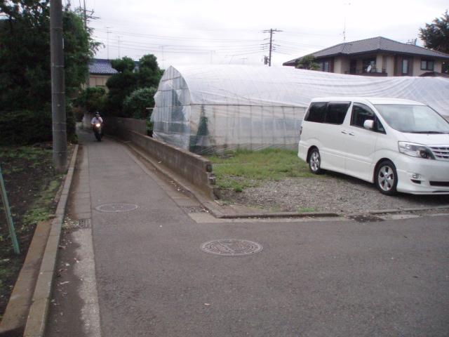 上飯田中学校横パーキングの外観・駐車場イメージ2枚目