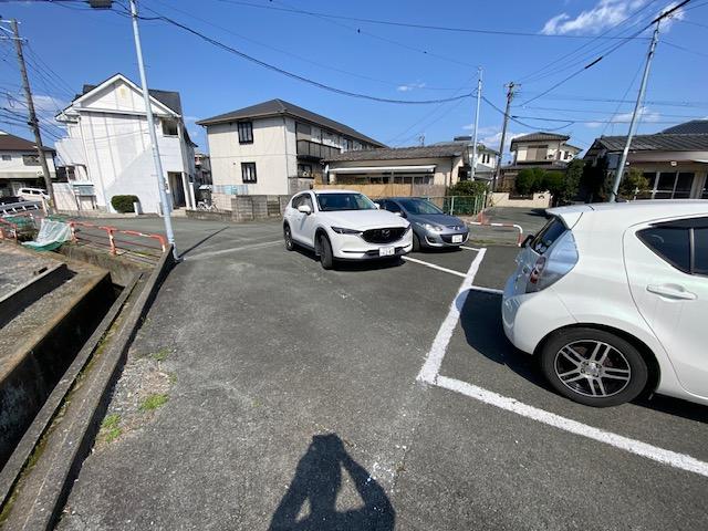 奥山駐車場の外観・駐車場イメージ2枚目