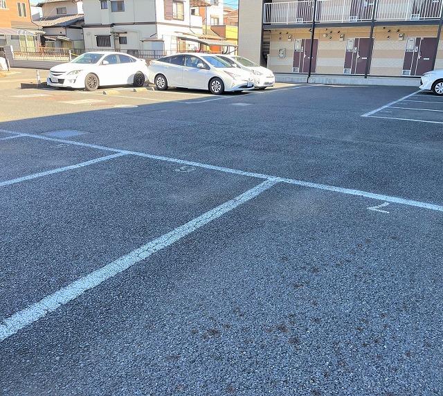 プレミール(31447)の外観・駐車場イメージ1枚目