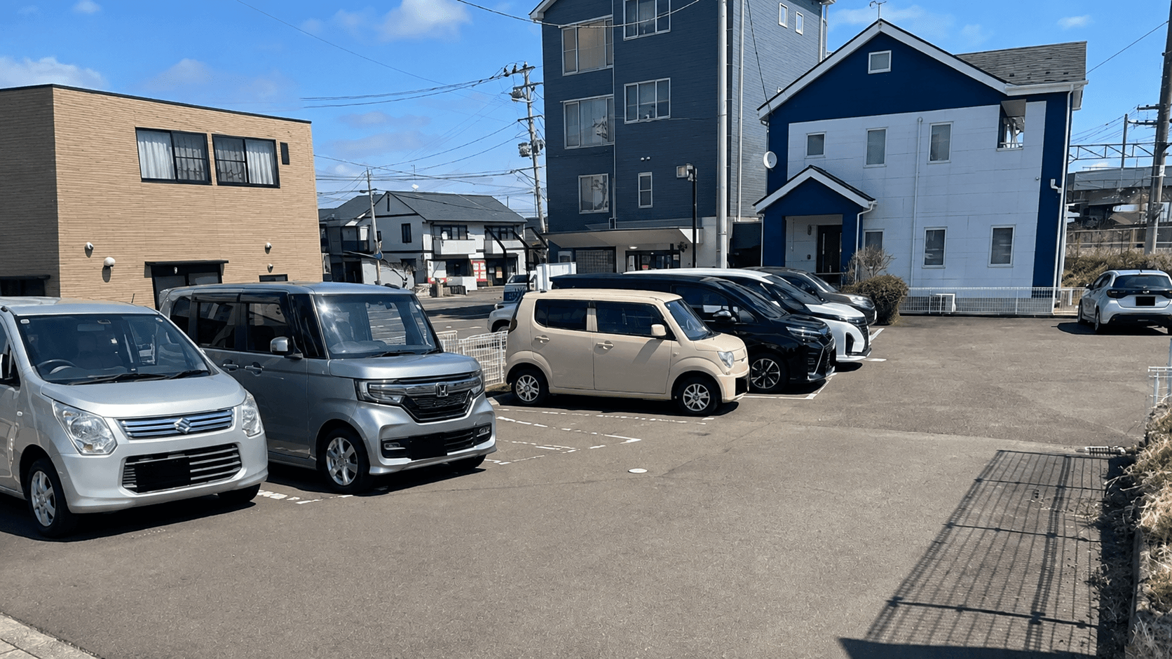 岩切駅前パーキングの外観・駐車場イメージ2枚目