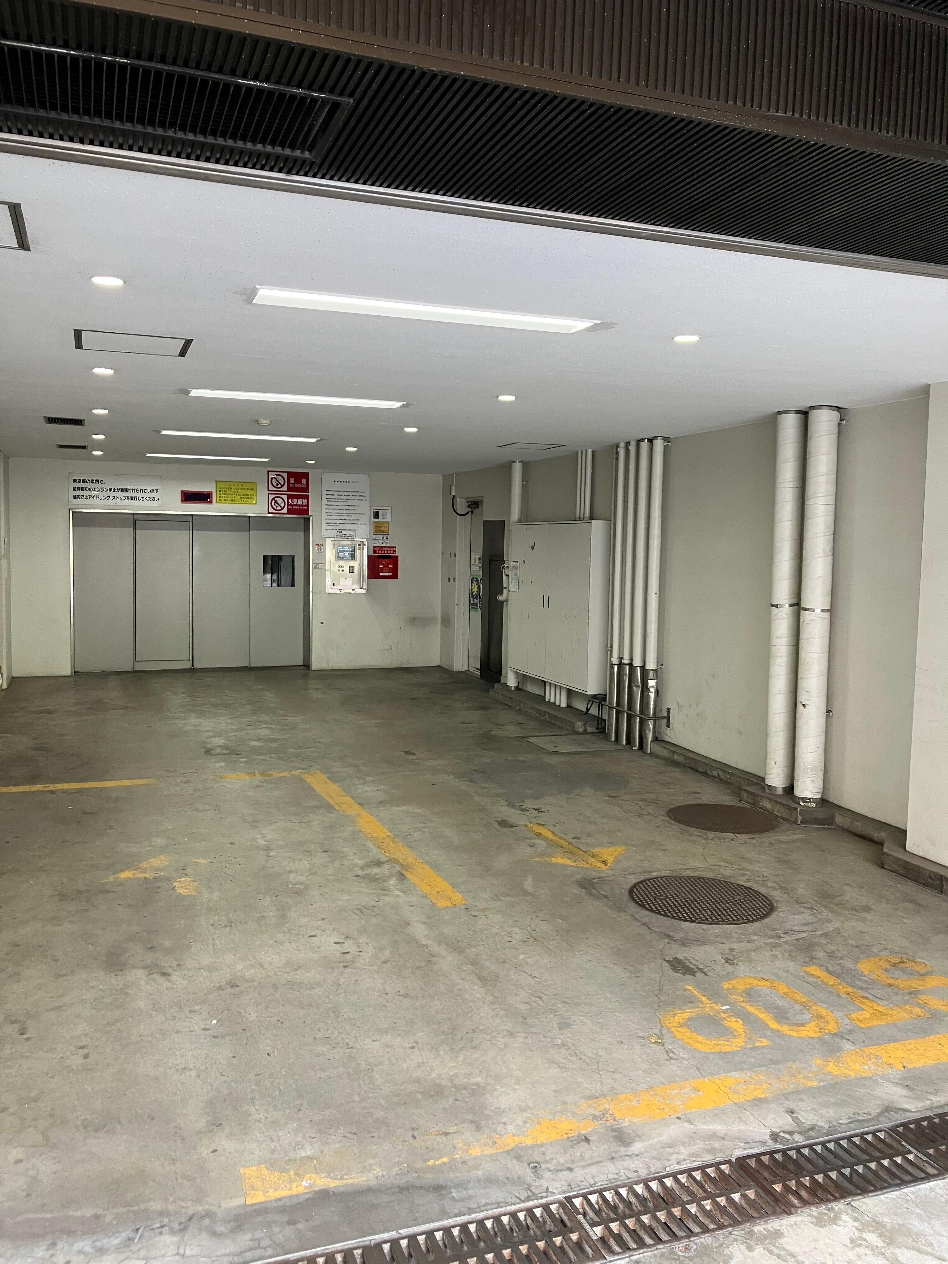 東武浅草駒形ビル立体駐車場の外観・駐車場イメージ2枚目