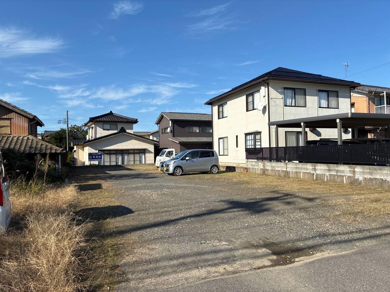 11.飯田ガレージの外観・駐車場イメージ2枚目