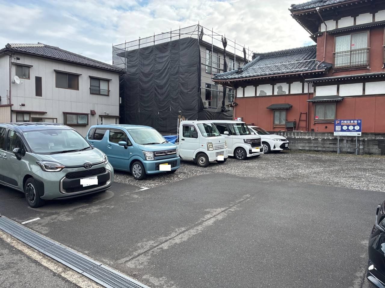 78.飛田月極駐車場の外観・駐車場イメージ2枚目
