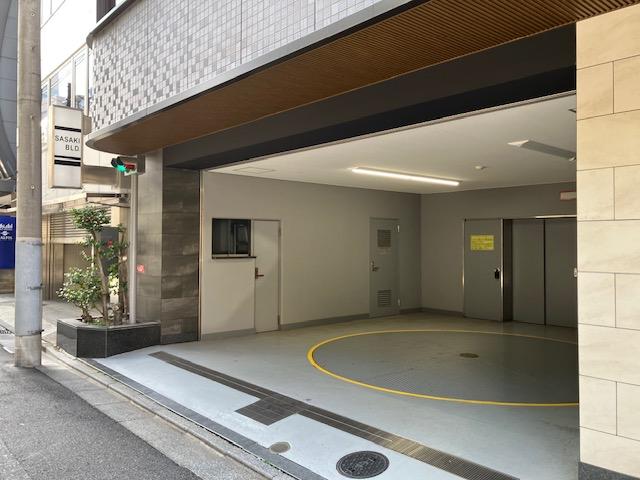 スムーズパーク本郷3丁目の外観・駐車場イメージ2枚目