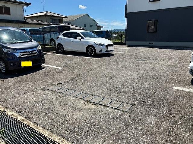 FKロッヂ竜美丘駐車場の外観・駐車場イメージ3枚目