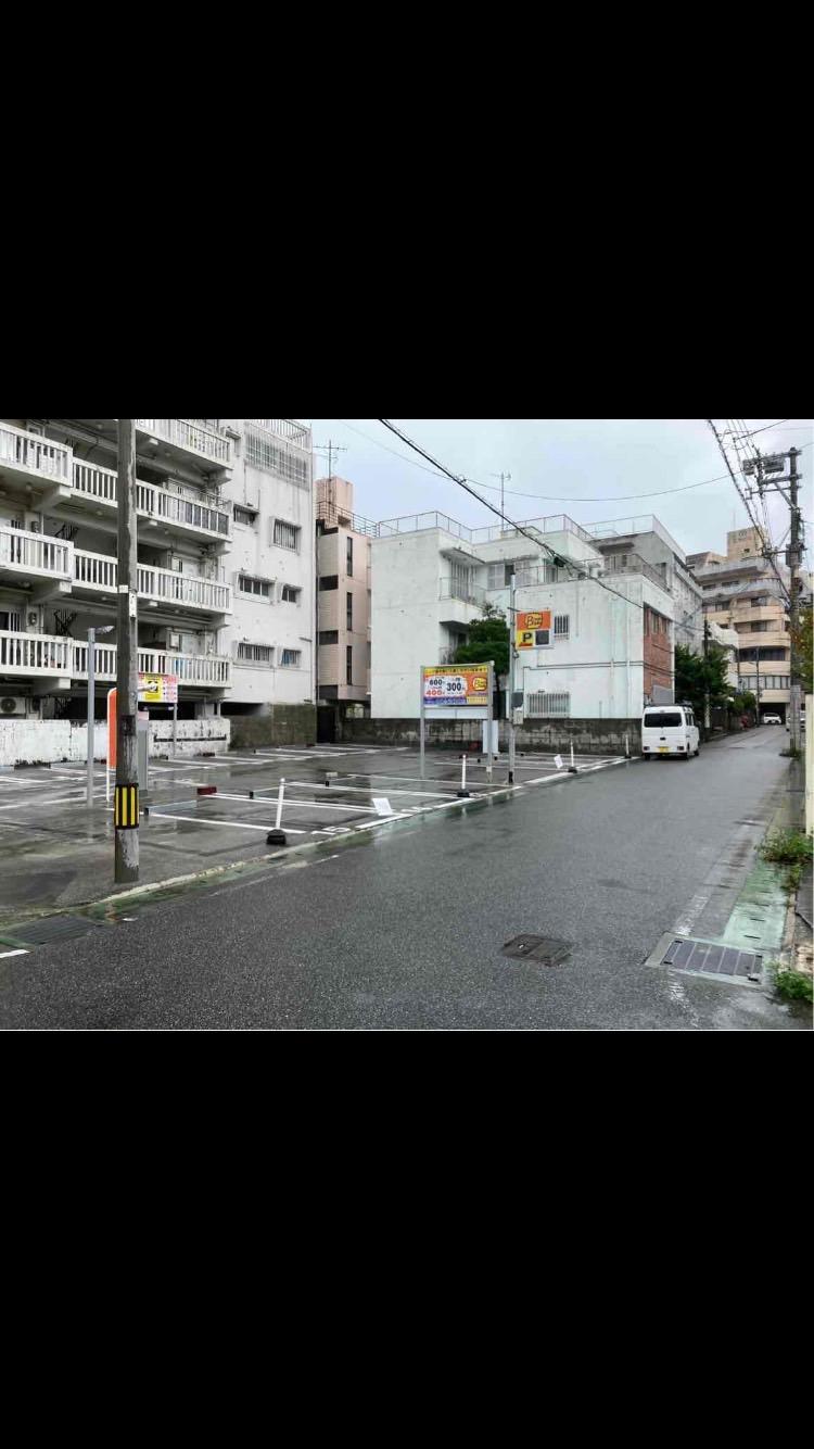 ザ・パーク久米第4の外観・駐車場イメージ2枚目