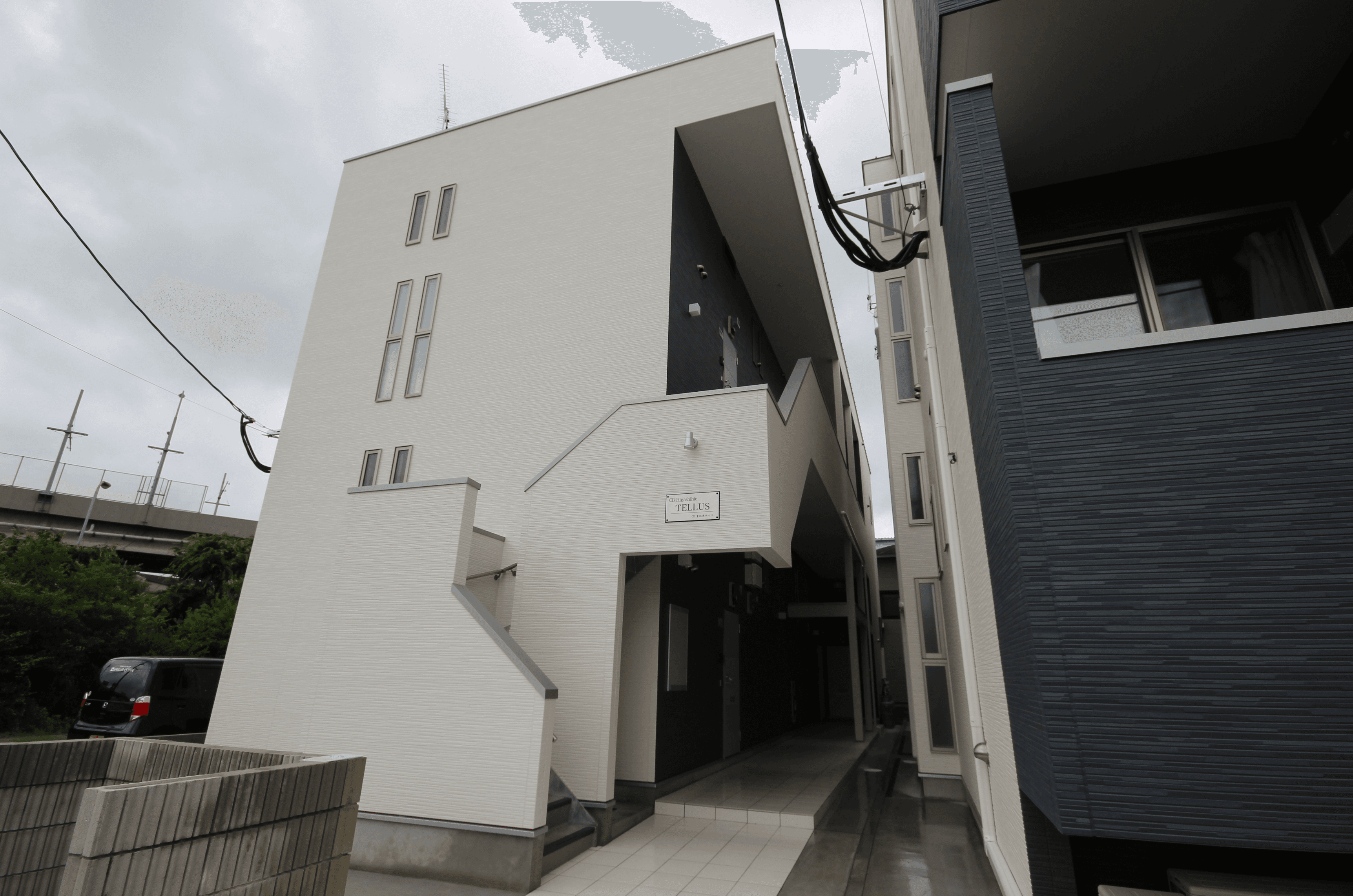 CB東比恵テルスの外観・駐車場イメージ1枚目