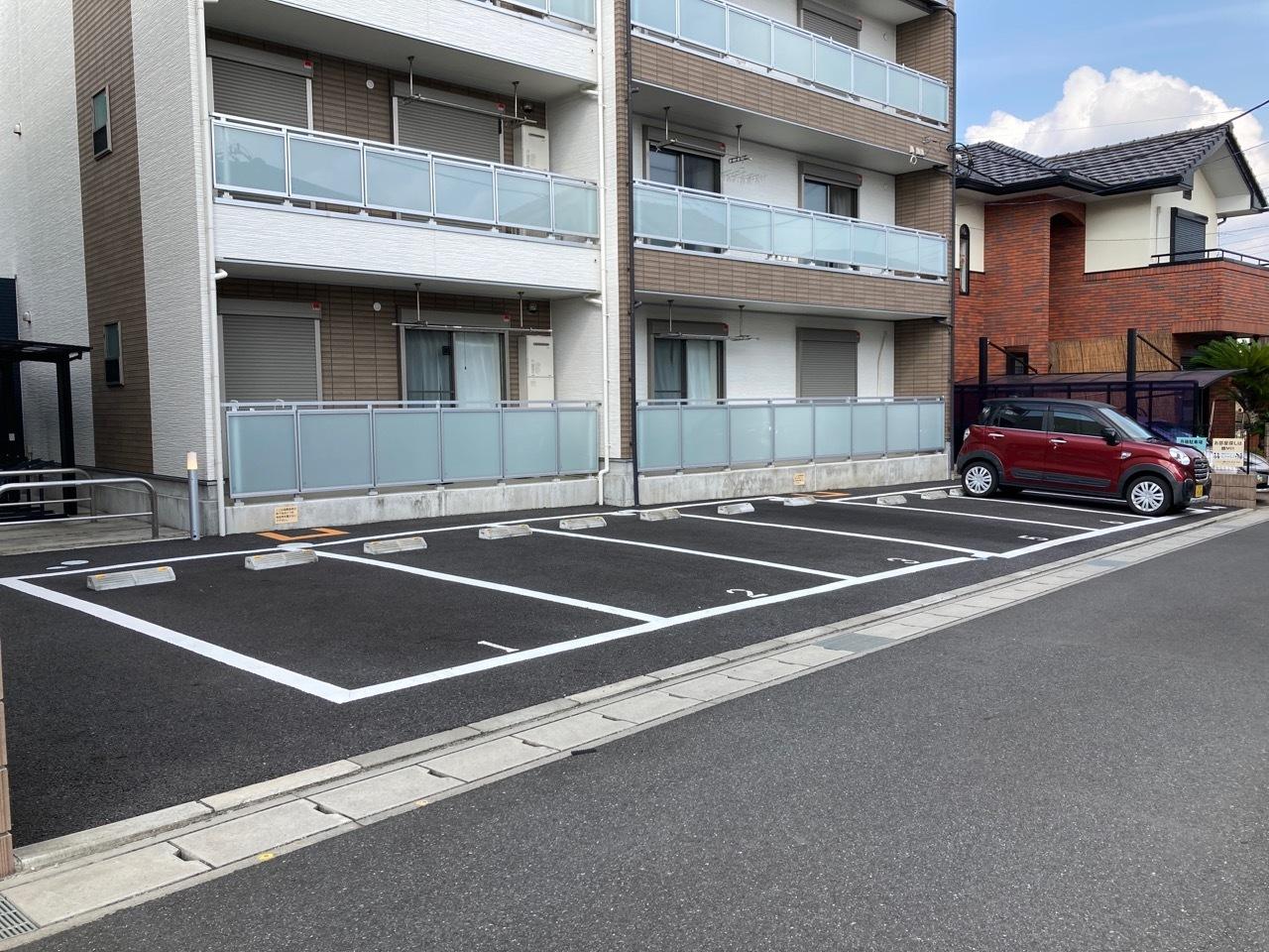 リブリ・セレシア駐車場の外観・駐車場イメージ1枚目