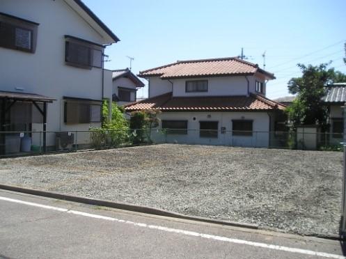 南陽台1丁目月極駐車場の外観・駐車場イメージ1枚目