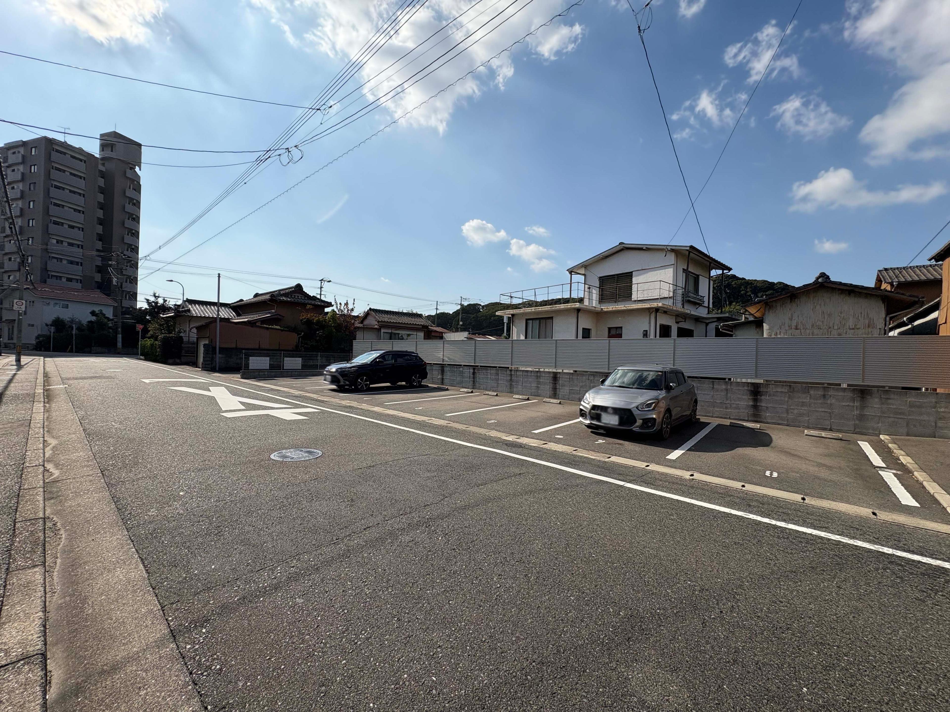 Shiraishiパーキングの外観・駐車場イメージ2枚目