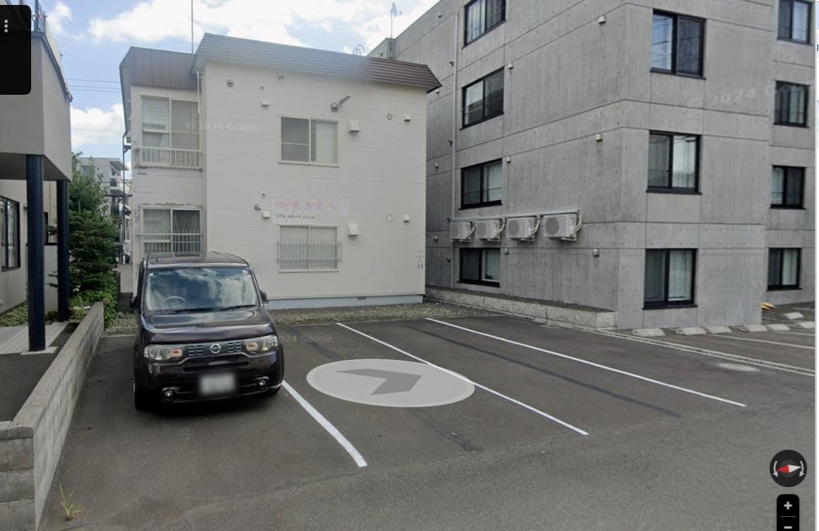 シティハイム平岸Aの外観・駐車場イメージ1枚目