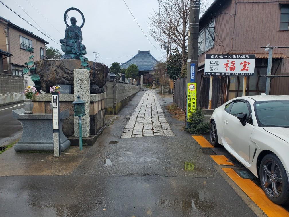パーキングスペース西堀通11番町第2月極駐車場の外観・駐車場イメージ1枚目