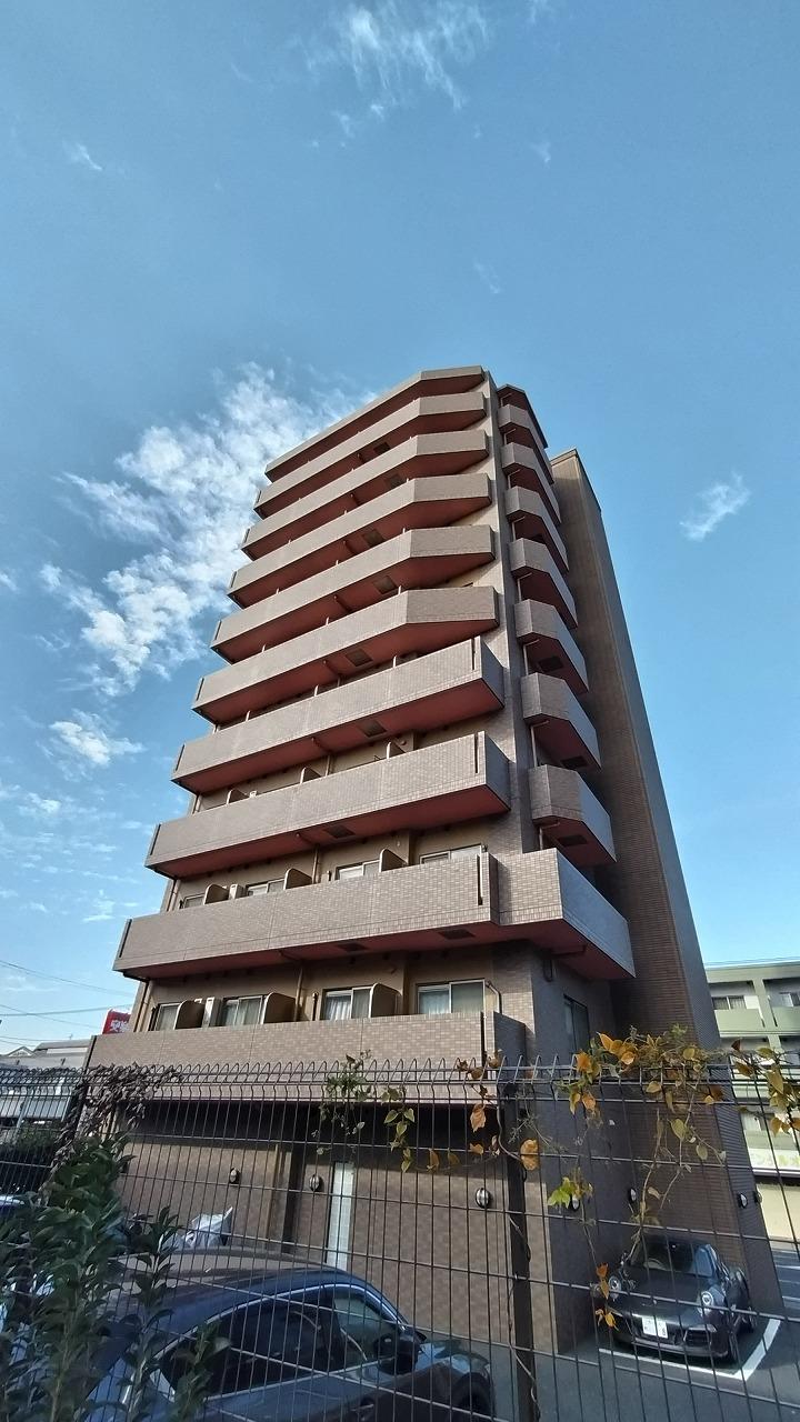 ガディス・パーク行徳壱番館の外観・駐車場イメージ1枚目