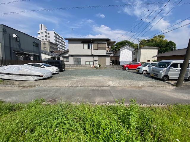 小柳駐車場の外観・駐車場イメージ2枚目