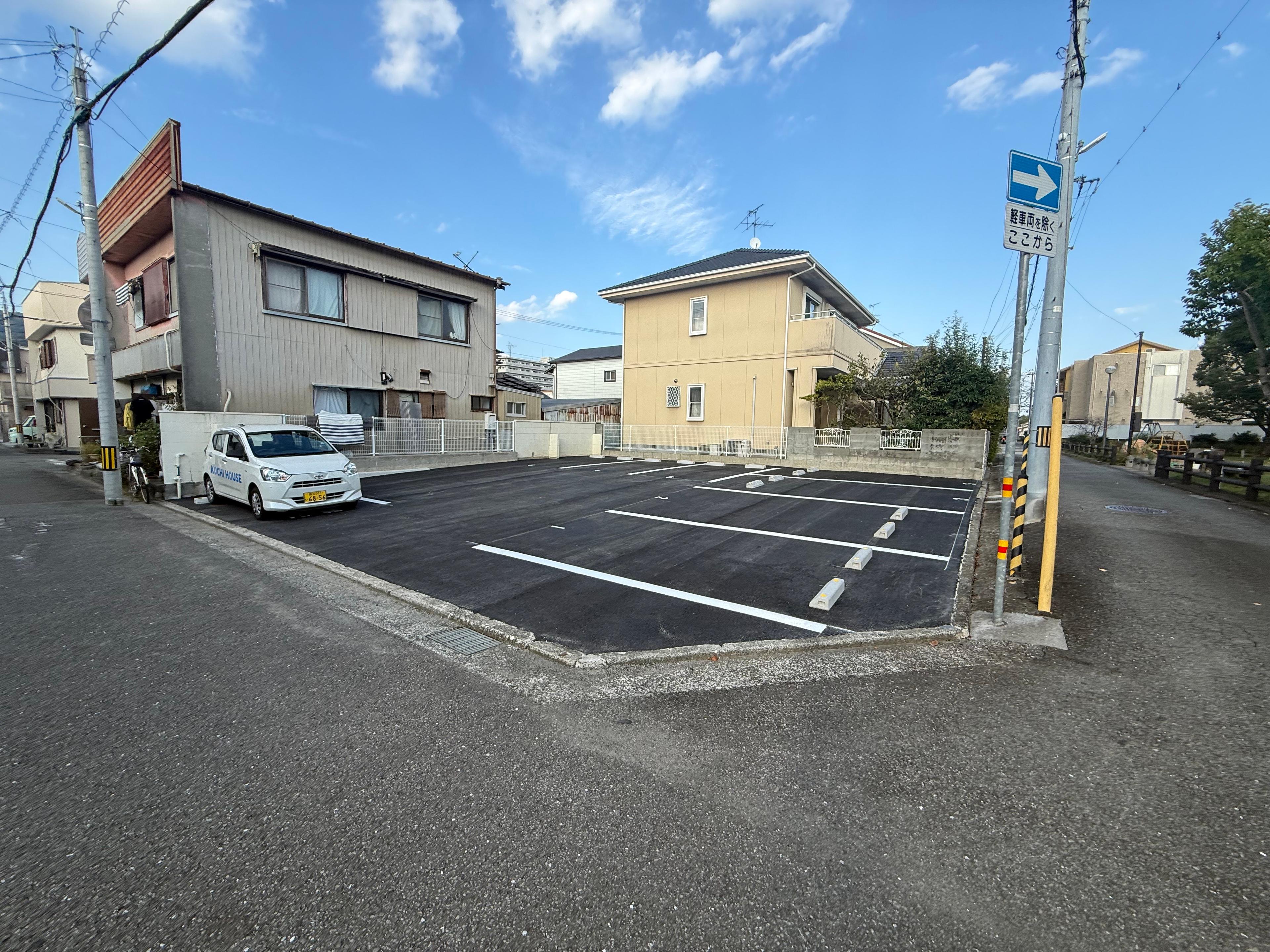 伊勢崎町Iパーキングの外観・駐車場イメージ1枚目