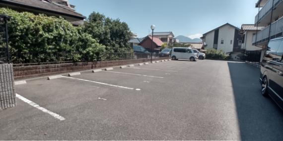 マックハウス(45953)の外観・駐車場イメージ1枚目