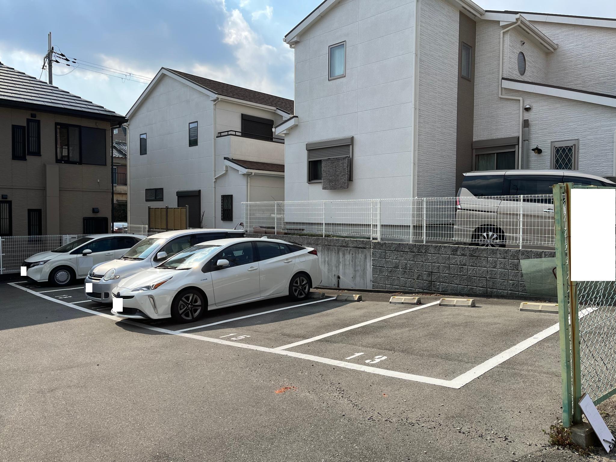 南春日丘モータープールの外観・駐車場イメージ2枚目