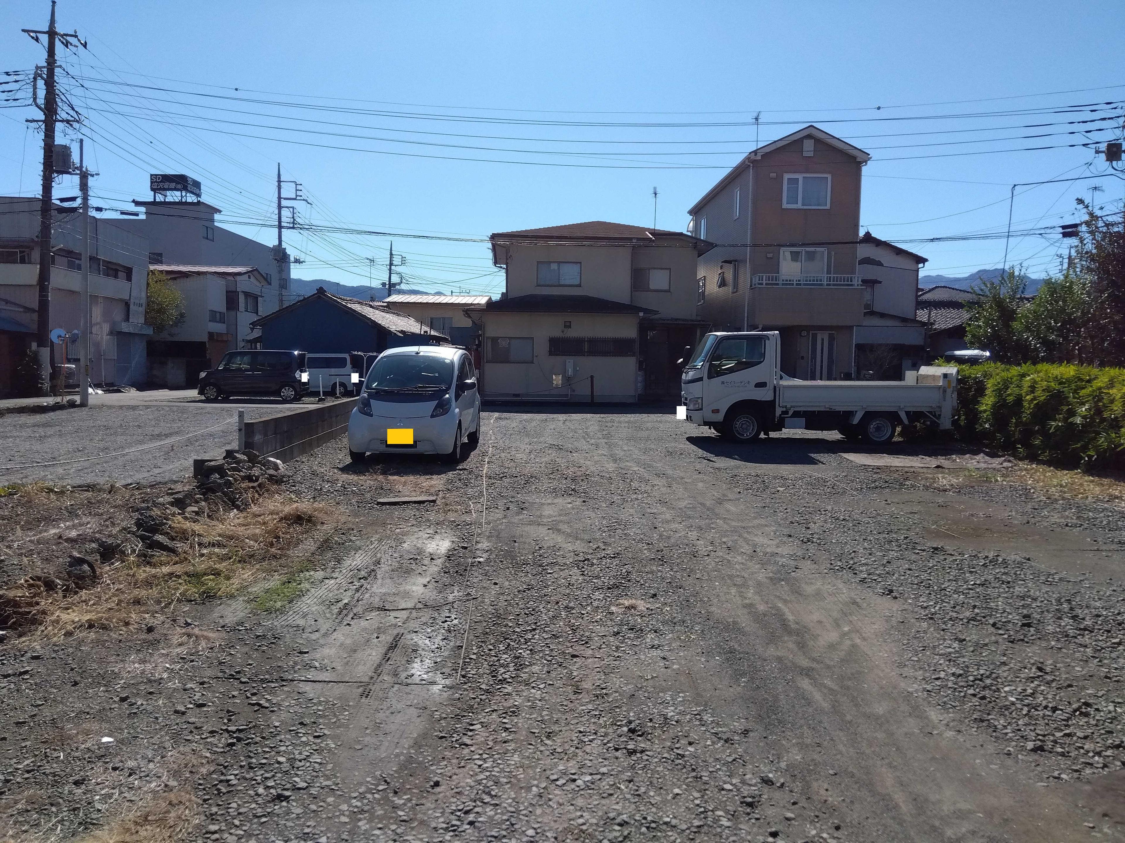 七日市月極駐車場の外観・駐車場イメージ2枚目