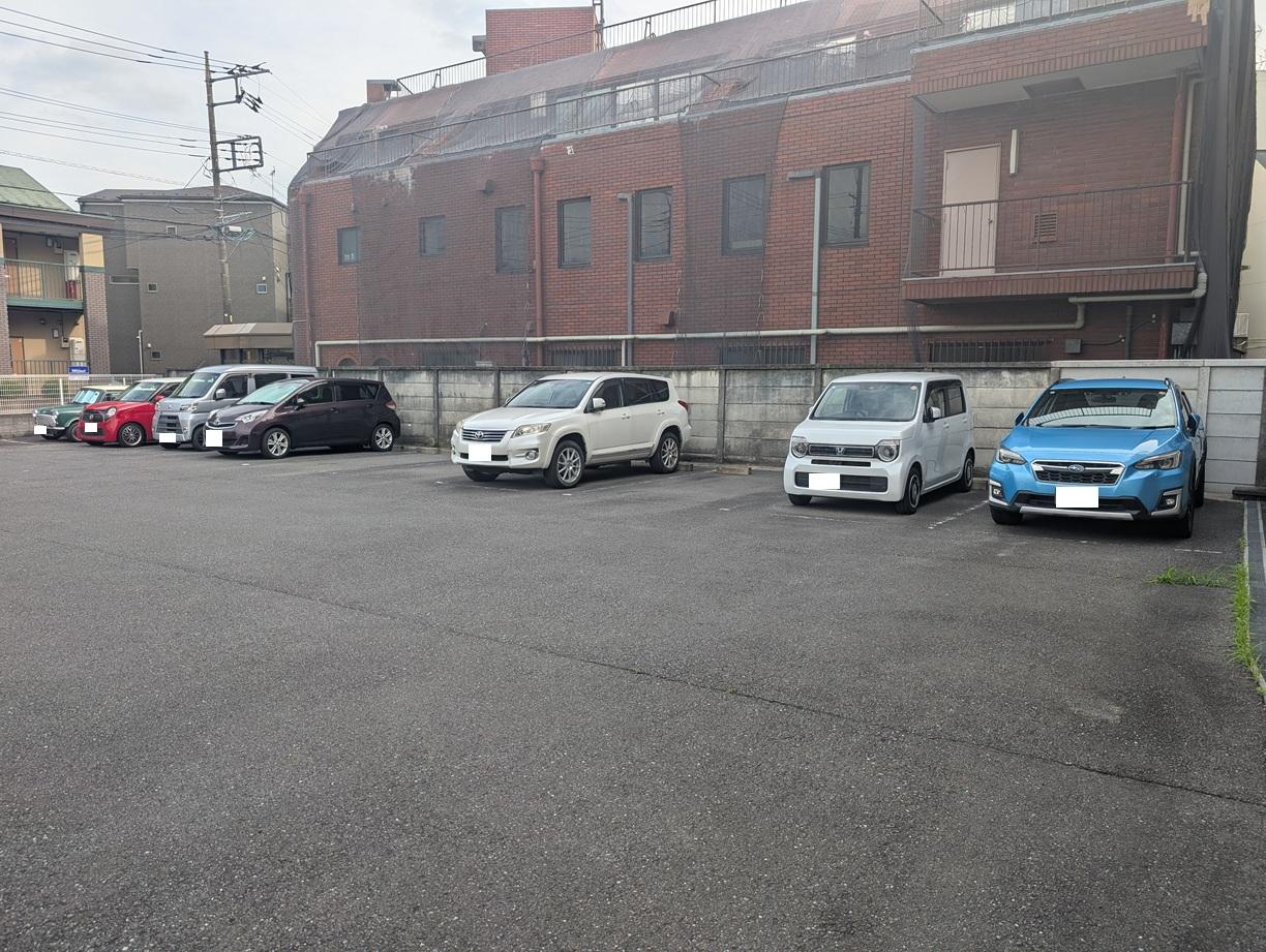 タカハシパーキングの外観・駐車場イメージ2枚目