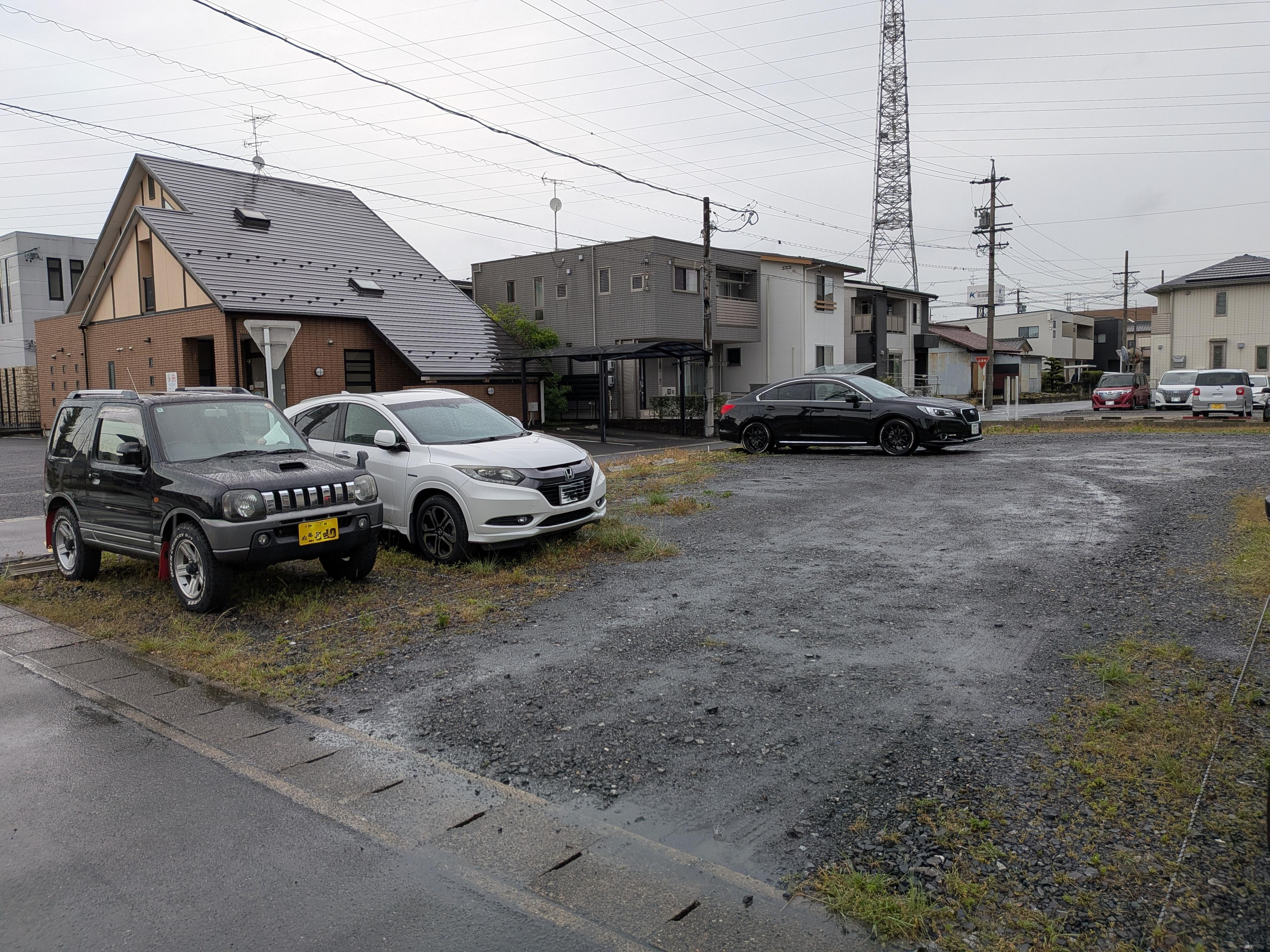 西赤土133駐車場(コーポ東蒲敷地外駐車場)の外観・駐車場イメージ1枚目