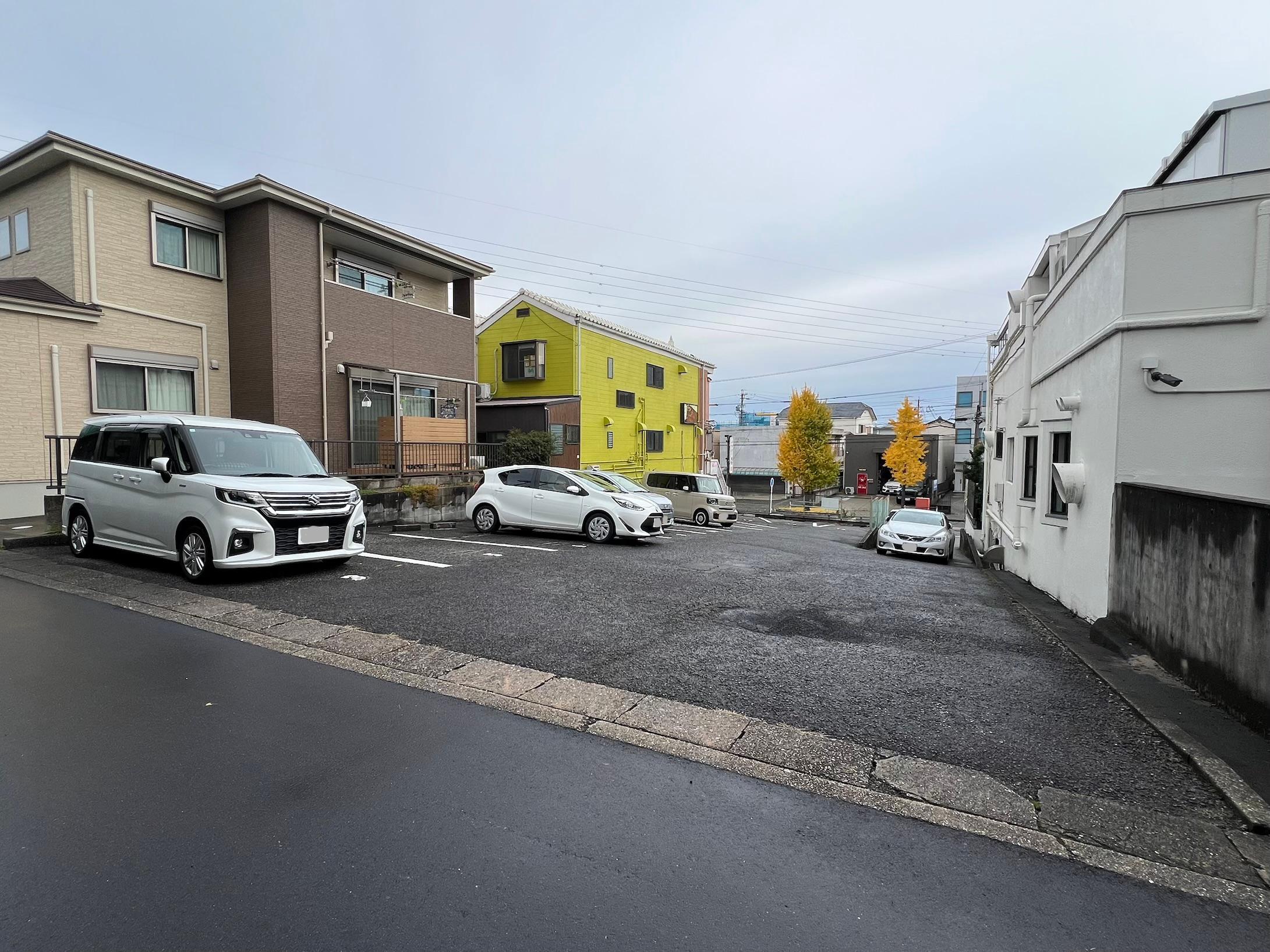 石川パーキングの外観・駐車場イメージ2枚目