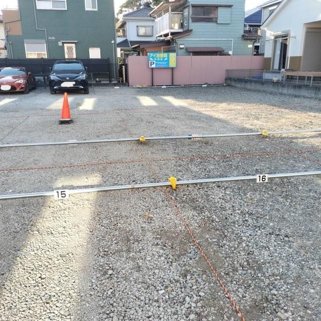 草川駐車場の外観・駐車場イメージ2枚目