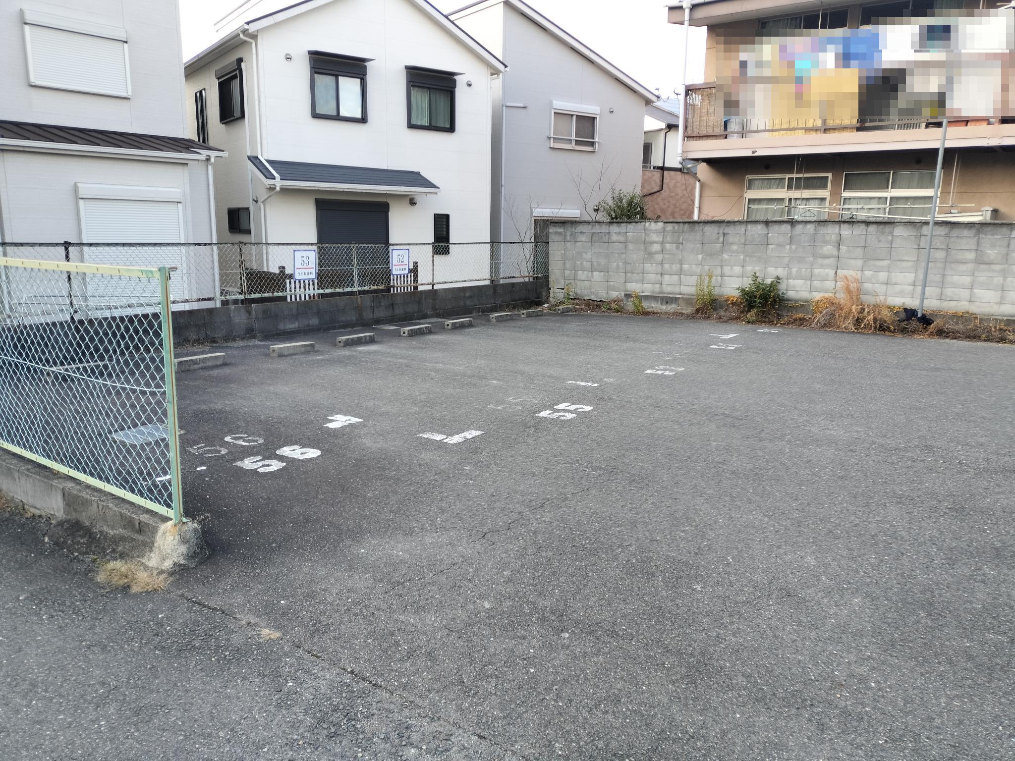芦田モータープールの外観・駐車場イメージ3枚目