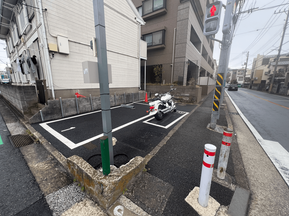 横浜市鶴見区岸谷4丁目の外観・駐車場イメージ1枚目