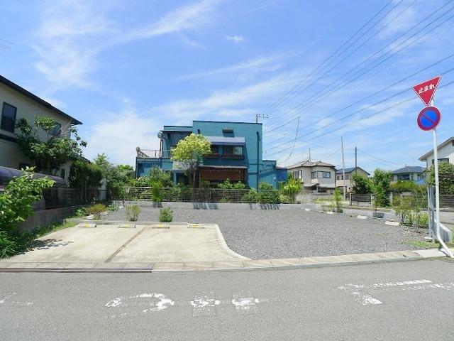 楠八重岩名駐車場の外観・駐車場イメージ1枚目