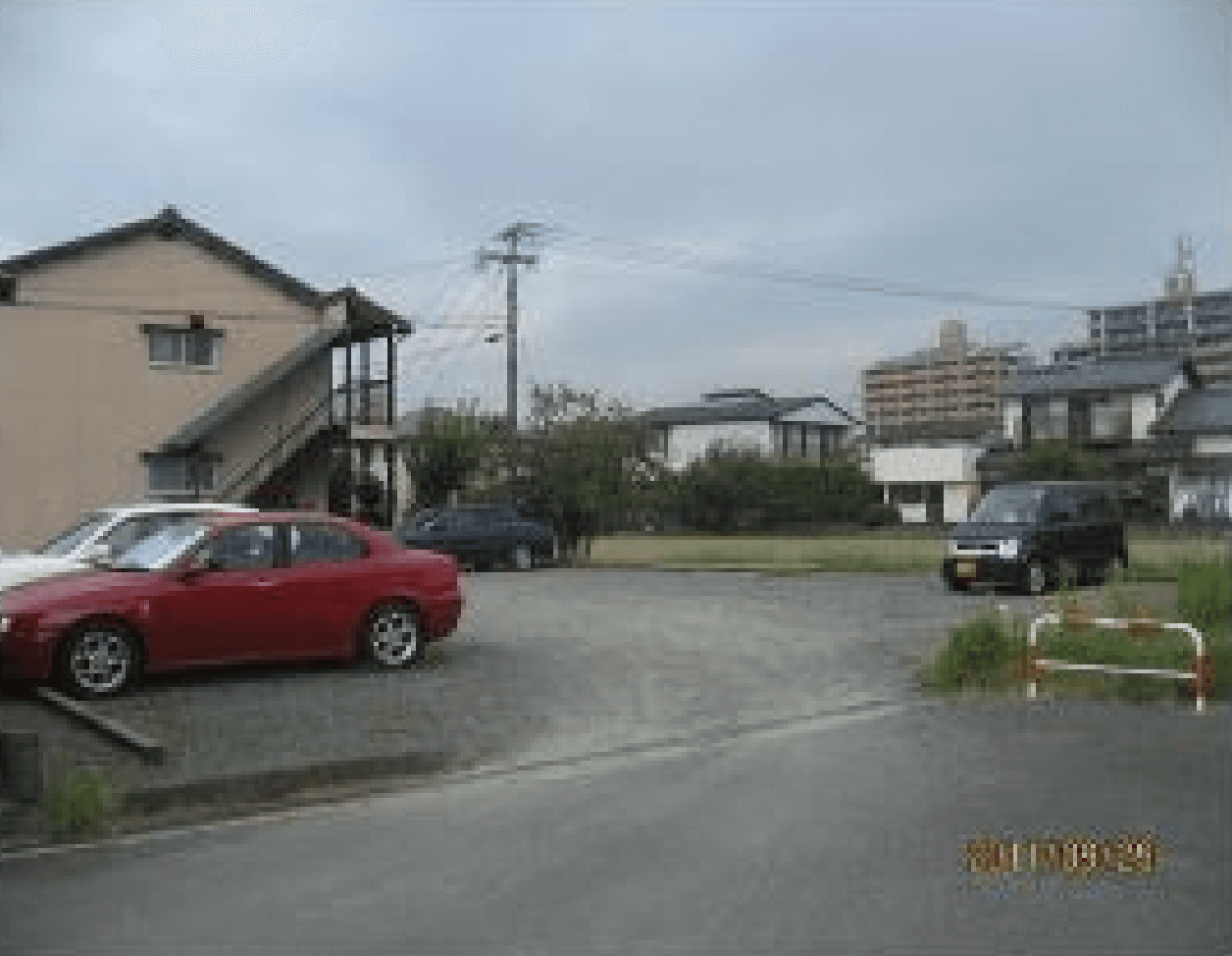 トーマスパーキングの外観・駐車場イメージ1枚目