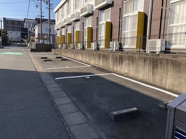 リアン(19758)の外観・駐車場イメージ1枚目