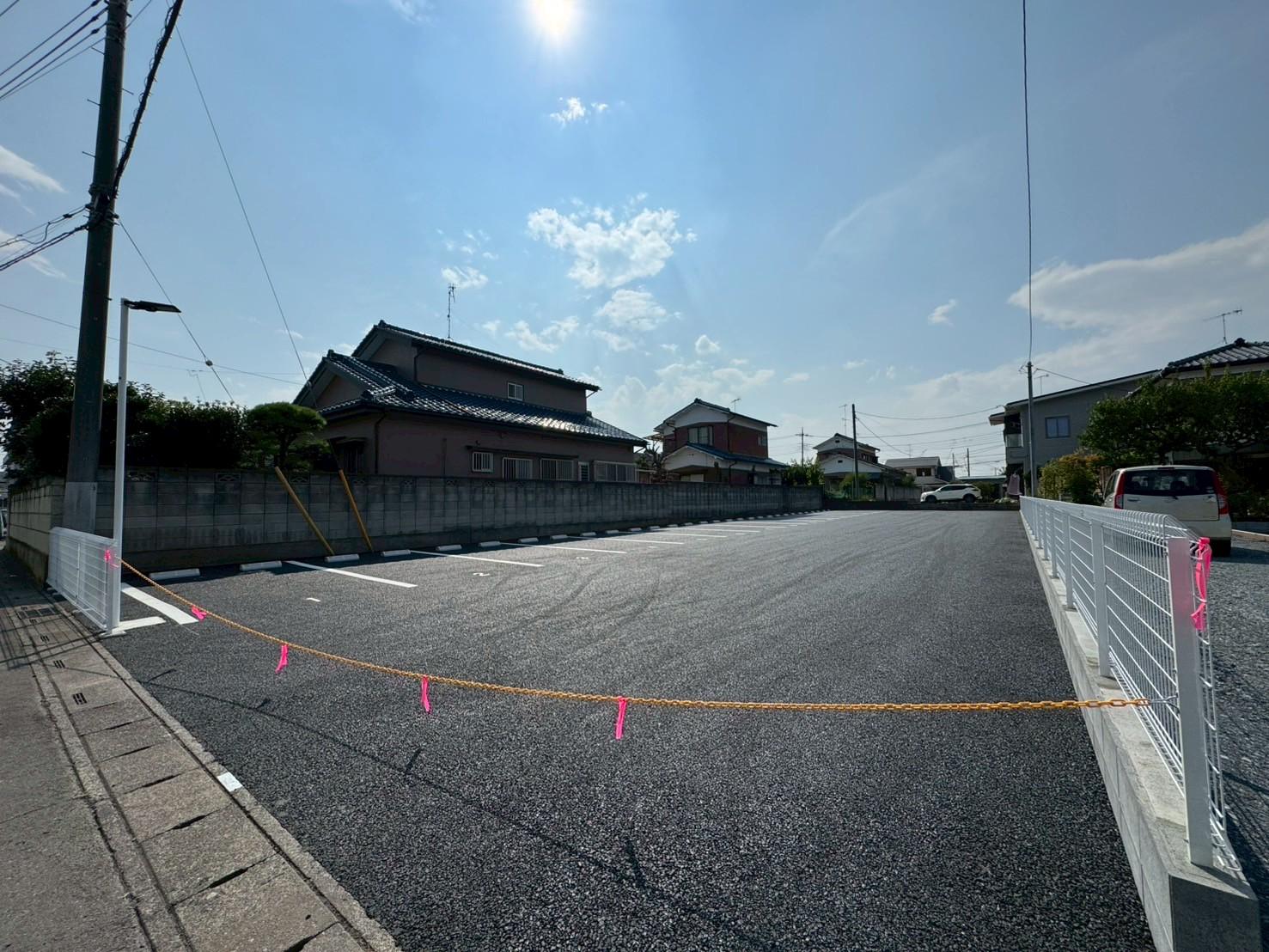 すえひろパーク上野台の外観・駐車場イメージ1枚目