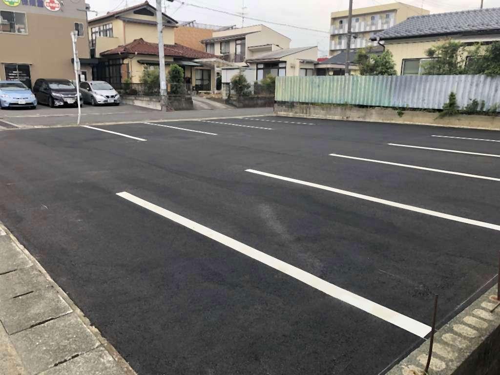 愛谷町植田駐車場の外観・駐車場イメージ2枚目