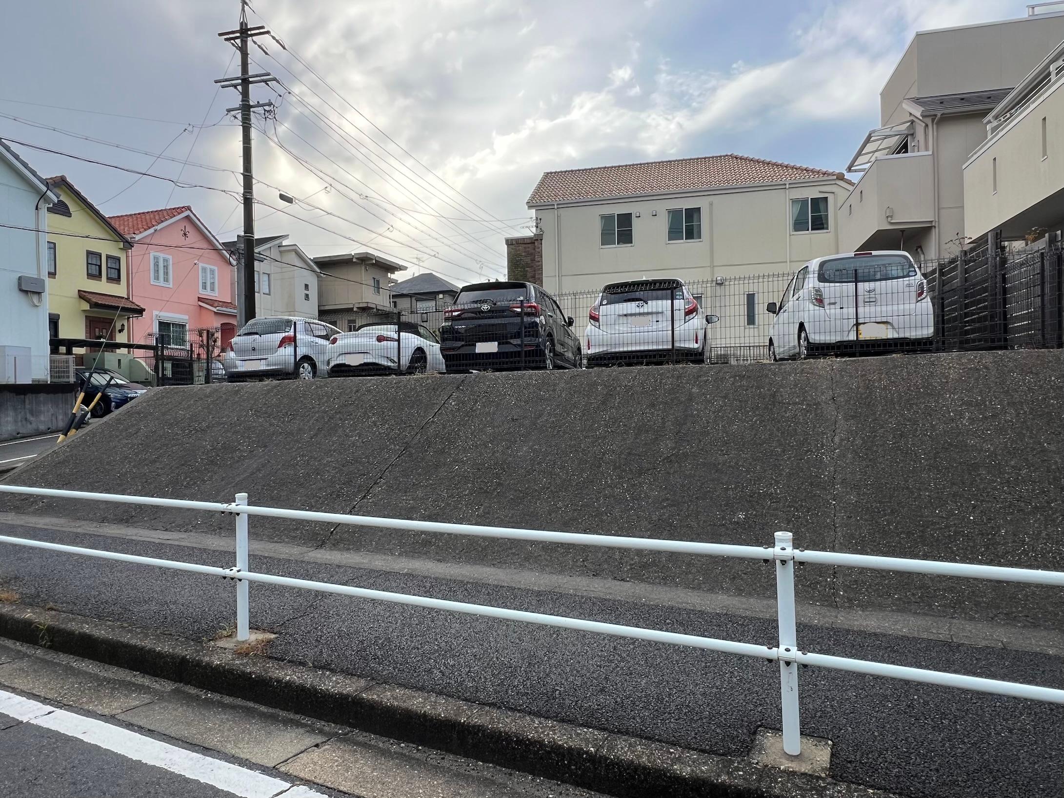 文教台一丁目駐車場の外観・駐車場イメージ2枚目