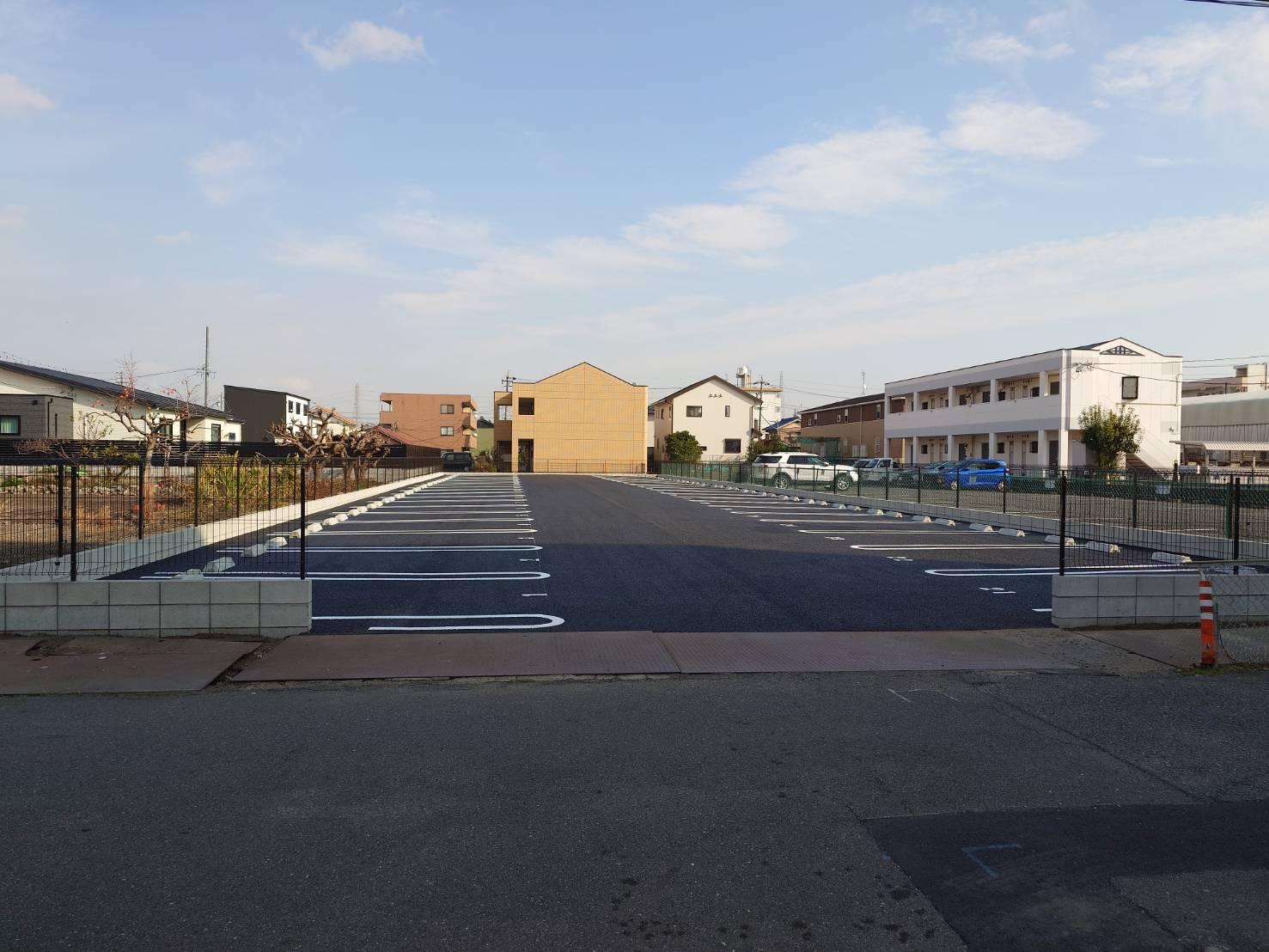 サカイ上萱津北ノ川駐車場の外観・駐車場イメージ1枚目