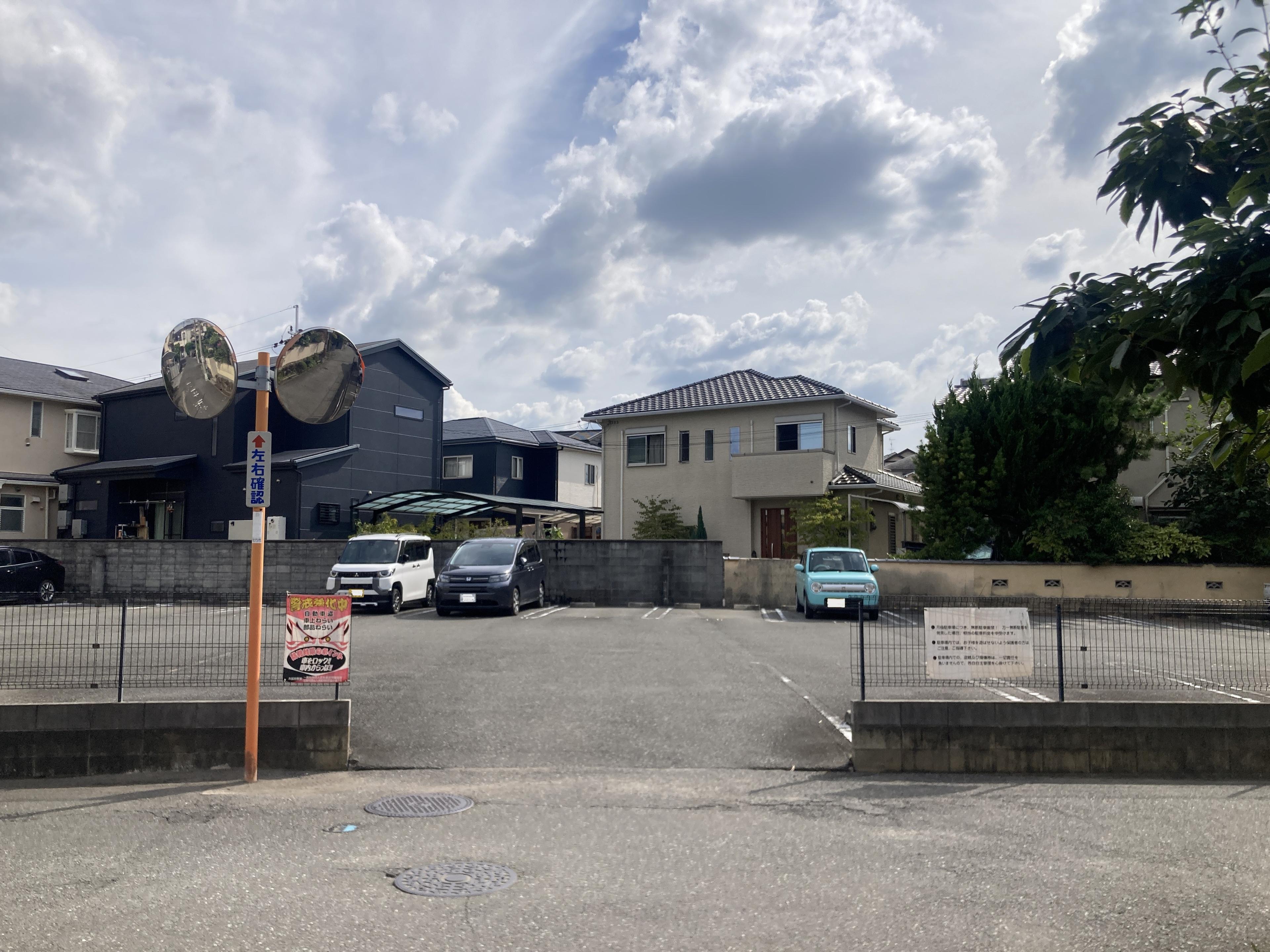 黄金野駐車場の外観・駐車場イメージ2枚目